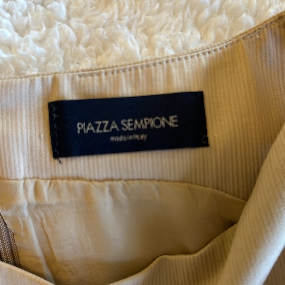 Sleeveless Belted Dress with Pockets - Picture 4 of 10